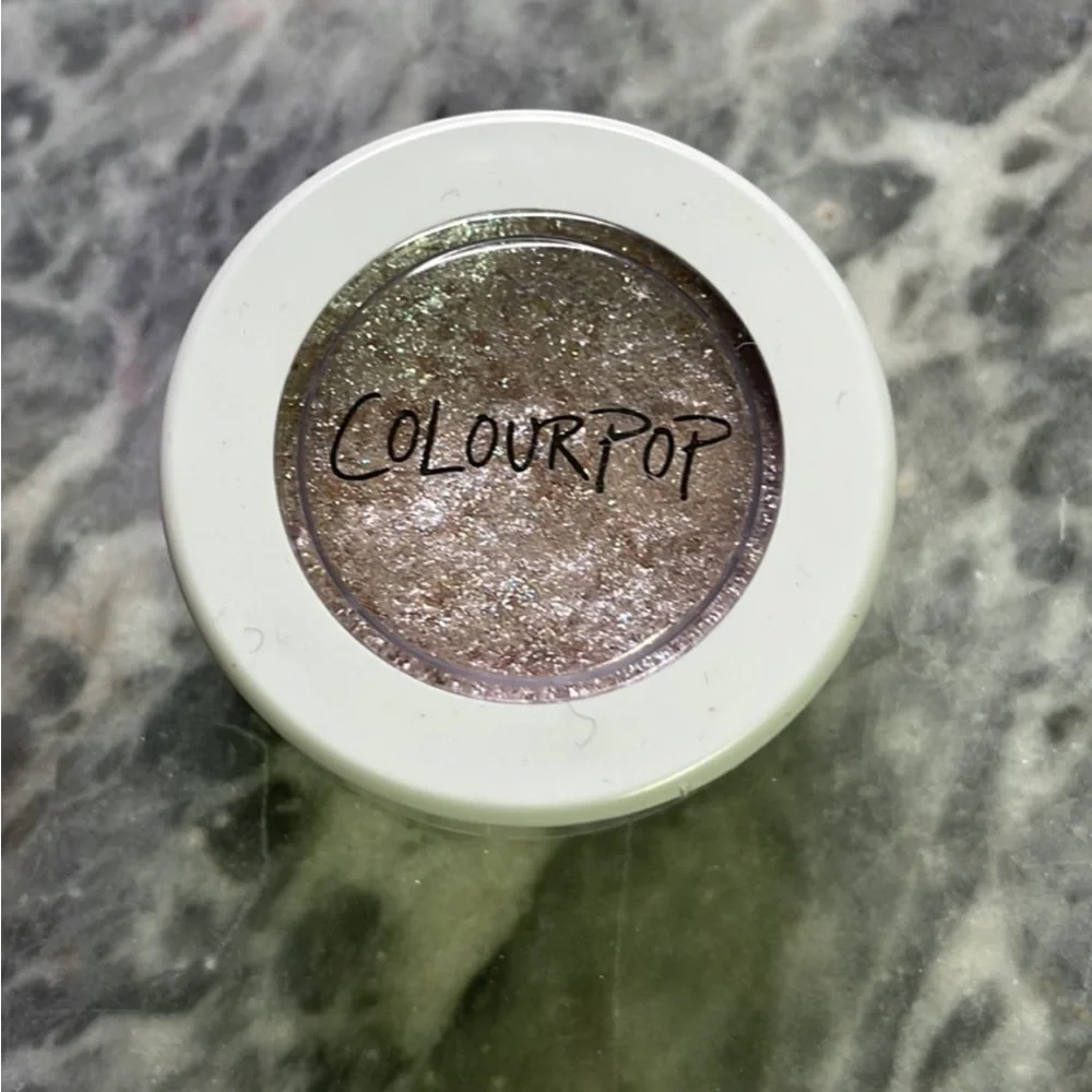Colourpop Super Shock Shadow Frog‎